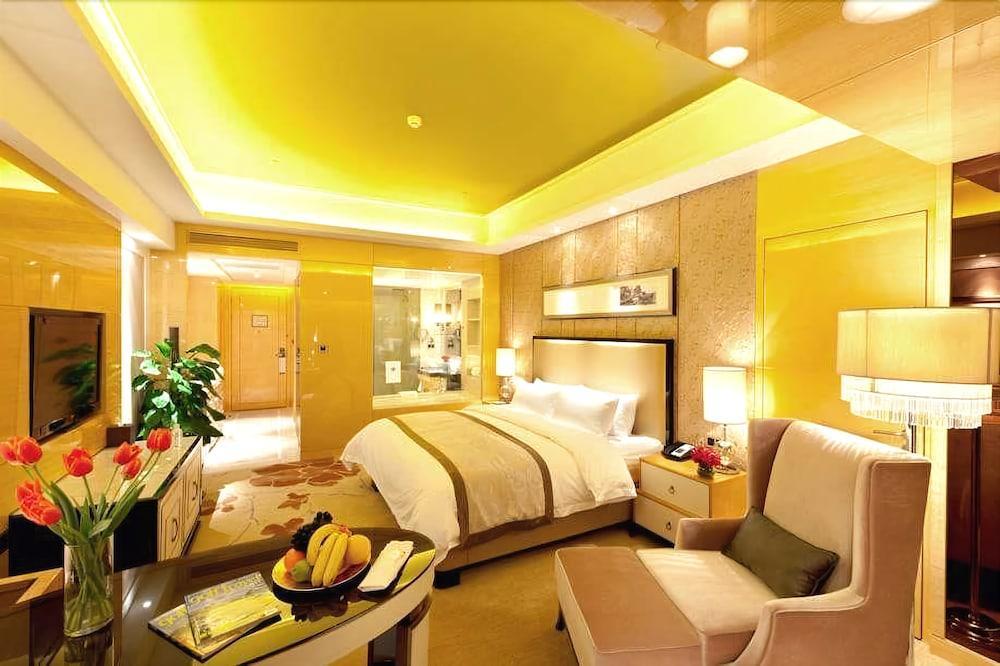 Wyndham Grand Plaza Royale Colorful Yunnan Hotell Kunming Exteriör bild