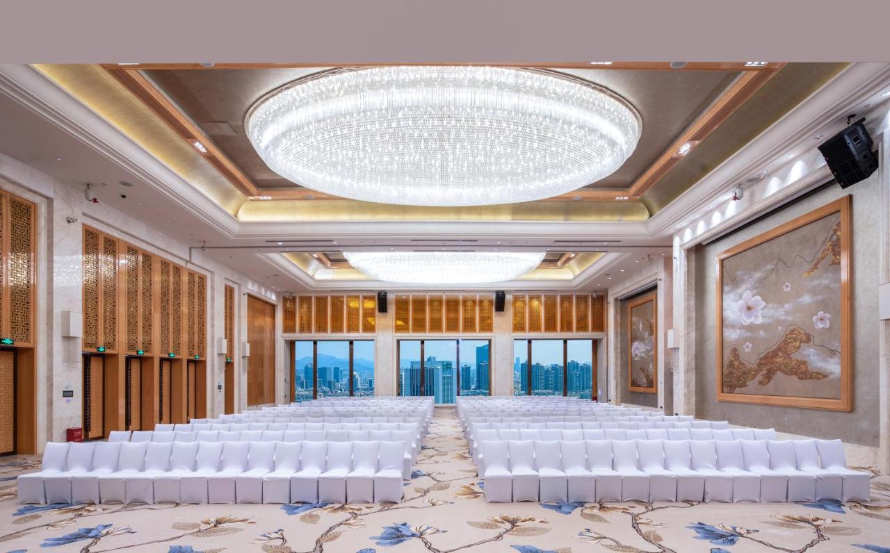 Wyndham Grand Plaza Royale Colorful Yunnan Hotell Kunming Exteriör bild